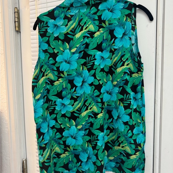Floral Sleeveless Top - Green - Picture 5 of 9